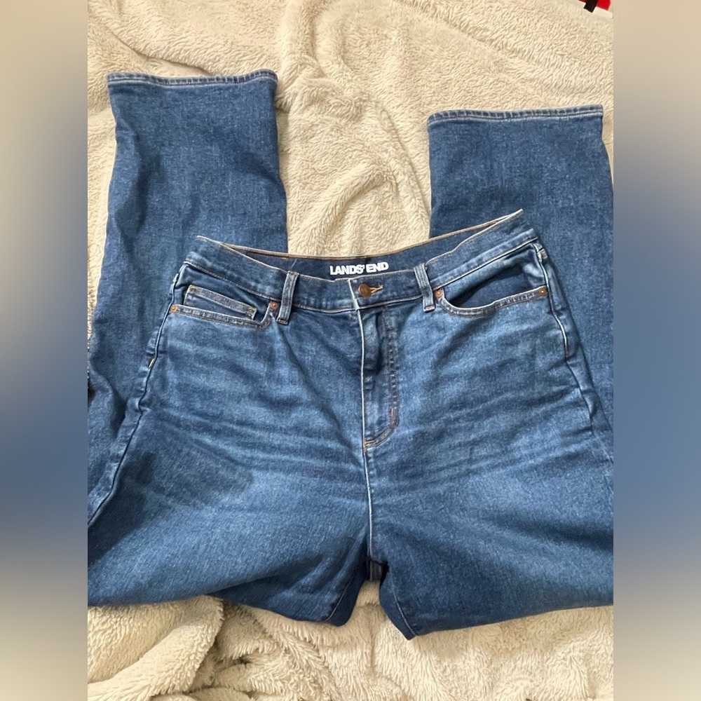 NWOT Land’s End Fleece Lined Straight Leg Denim Jeans